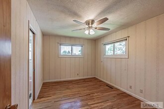 2660 Central Ave in Ammon, ID - Building Photo - Building Photo
