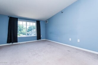 2022 29th Pl NW, Unit 2022 29th PL NW #204 in Rochester, MN - Foto de edificio - Building Photo