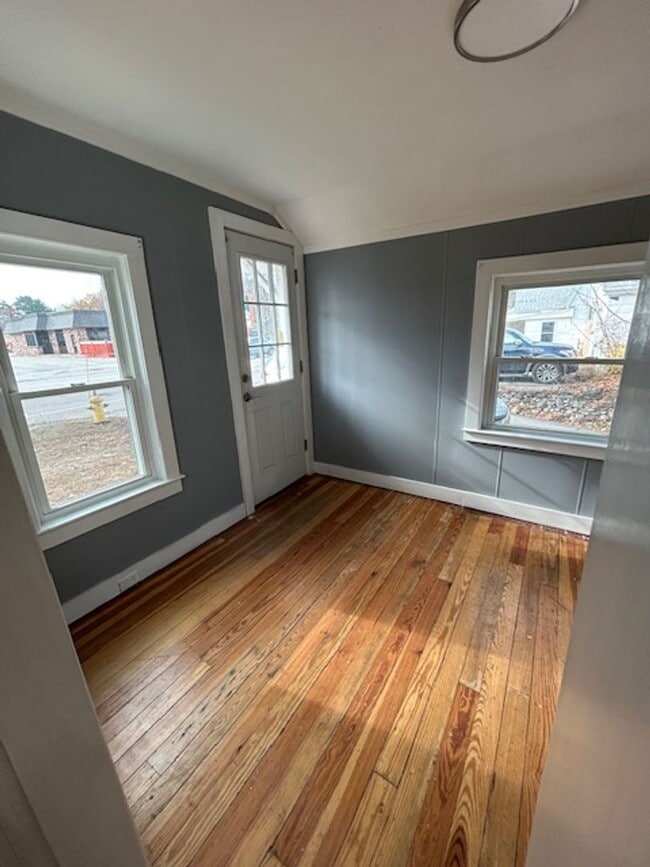 property at 35 Bath Rd