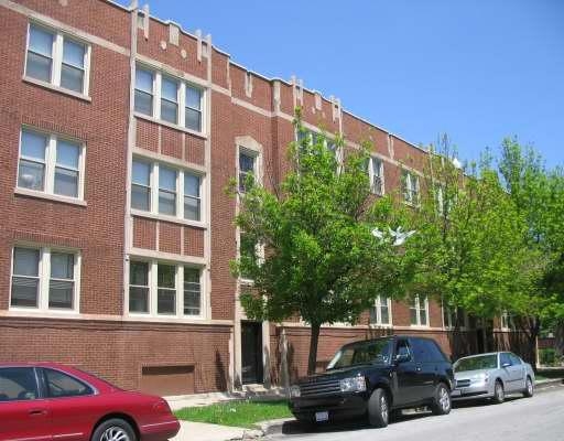 6956 S Wabash Ave in Chicago, IL - Foto de edificio