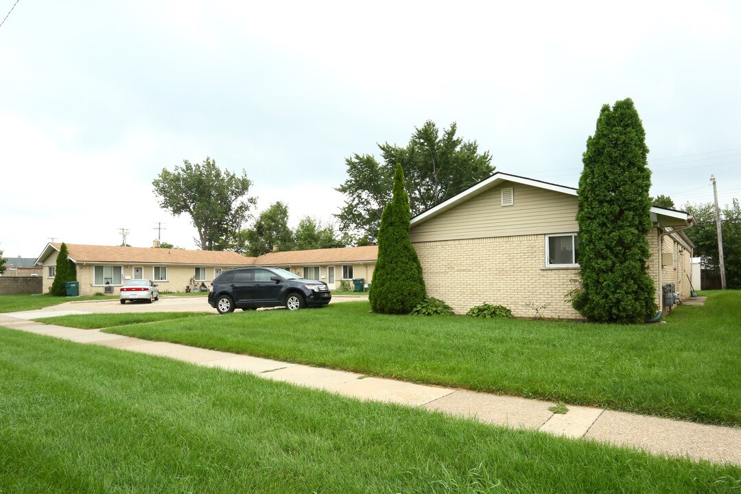 Balfour Apartments - Renewed Investments in Lincoln Park, MI - Building Photo