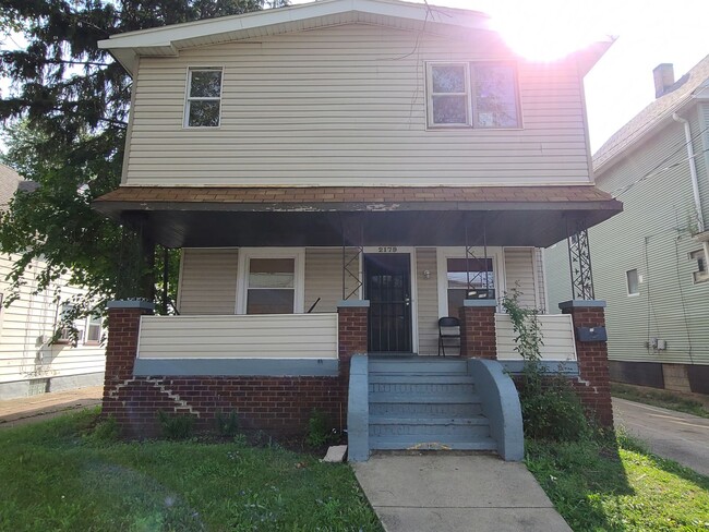 2179 W 106th St in Cleveland, OH - Building Photo - Building Photo