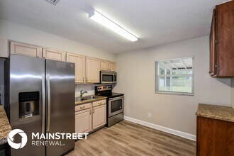 5119 5th St W in Lehigh Acres, FL - Building Photo - Building Photo