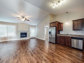 411 Sunflower Dr in Ames, IA - Building Photo - Building Photo