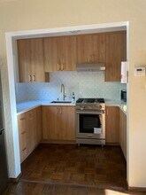 2710 Le Conte Ave, Unit 3 in Berkeley, CA - Building Photo - Building Photo