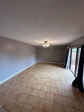 5252 Brook Ct in Orlando, FL - Building Photo - Building Photo