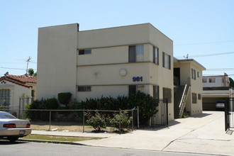 961 S Catalina St in Los Angeles, CA - Building Photo - Building Photo