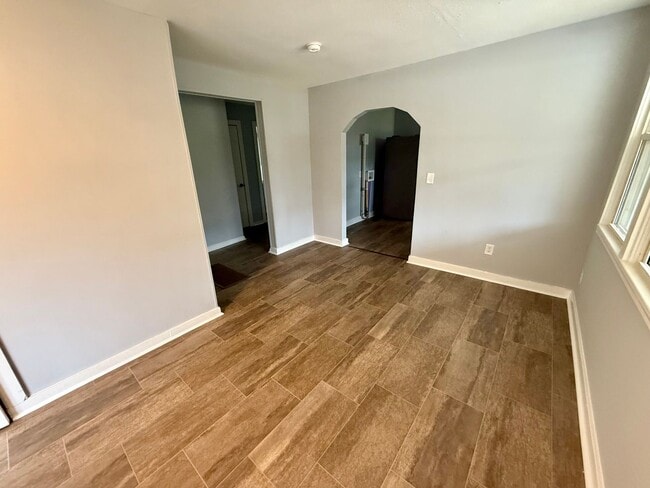 1291 Cherryvale Dr in Sumter, SC - Building Photo - Building Photo