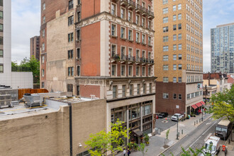 Chestnut Street Condominiums in Philadelphia, PA - Building Photo - Building Photo