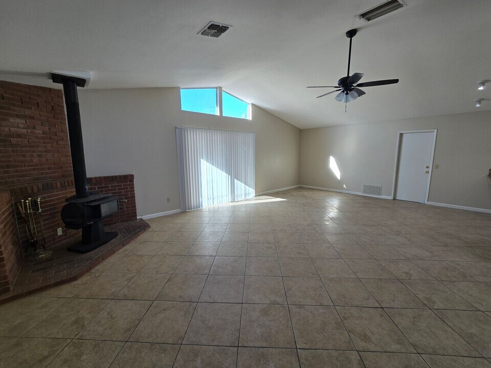56695 Kalan Ct in Yucca Valley, CA - Building Photo