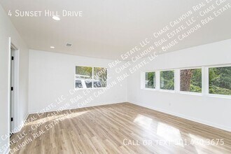 4 Sunset Hill in Little Rock, AR - Building Photo - Building Photo