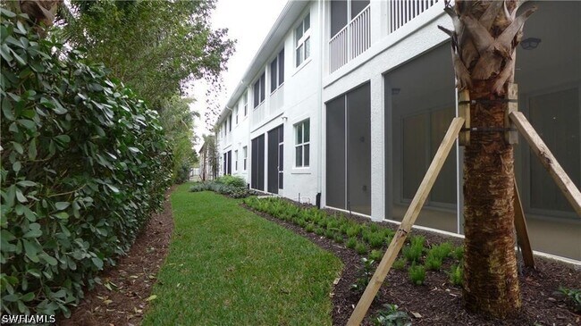 property at 2646 Seychelles Cir
