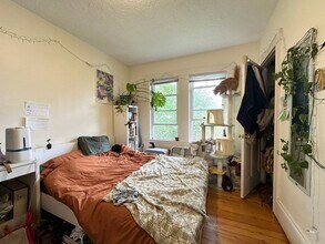 146 Webster Ave in Cambridge, MA - Building Photo - Building Photo