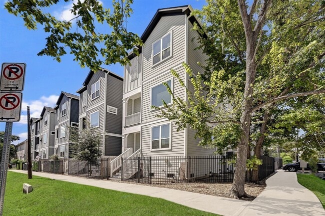 property at 1302 W 24th St