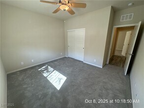 3058 Echoed Rondel Ln in Henderson, NV - Building Photo - Building Photo