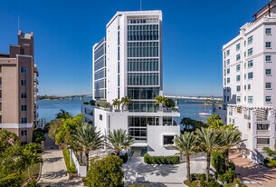 Aqua in Sarasota, FL - Building Photo