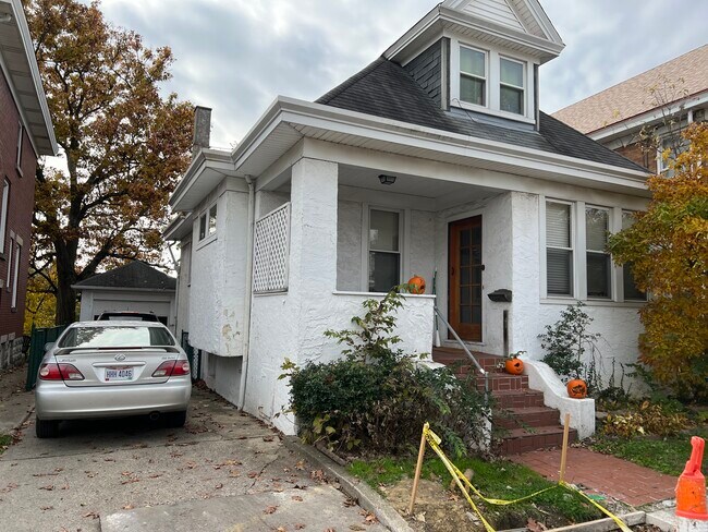 527 Fortune Ave in Cincinnati, OH - Building Photo - Building Photo