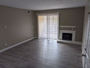7665 E Eastman Ave in Denver, CO - Building Photo - Building Photo