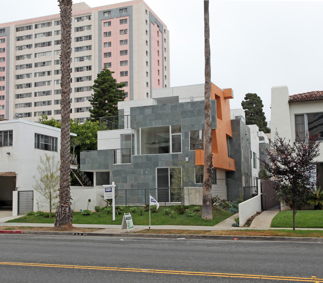 1127 6th St in Santa Monica, CA - Foto de edificio - Building Photo