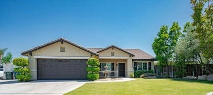 6003 Bluewater Bay Ct in Bakersfield, CA - Foto de edificio - Building Photo