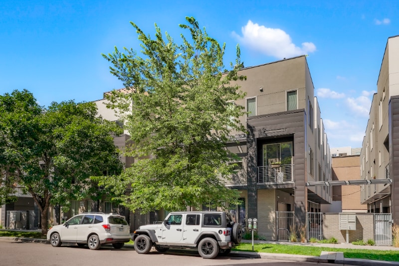 1333 Elati St in Denver, CO - Building Photo