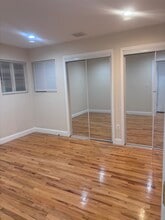 44 Lake Ter in Ronkonkoma, NY - Foto de edificio - Building Photo