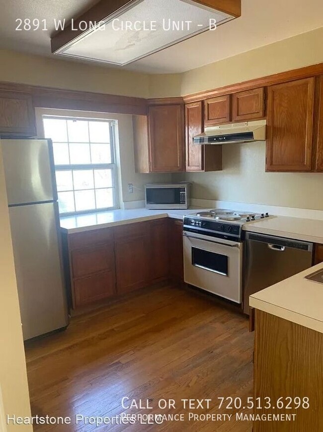 2891 W Long Cir in Littleton, CO - Building Photo - Building Photo