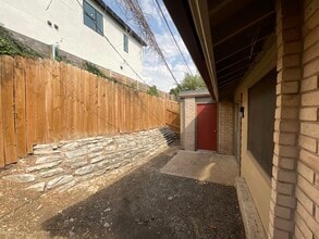 The Brook Apartments in Austin, TX - Building Photo - Building Photo