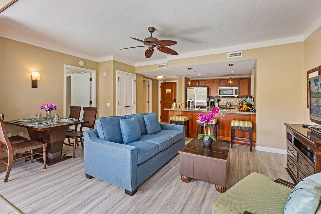 W8V5X9 Kaanapali in Lahaina, HI - Building Photo