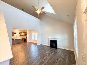 227 Bow Cmn Wy in Cameron, NC - Building Photo - Building Photo