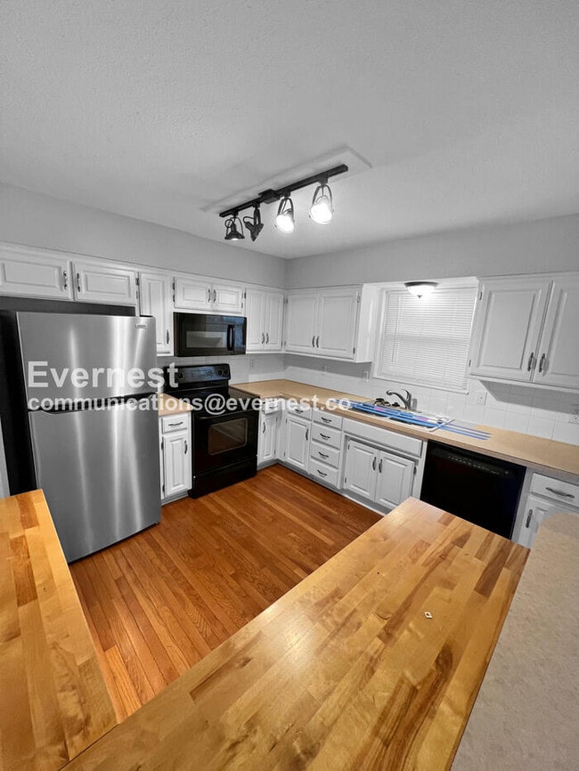 13033 S Cardiff St in Olathe, KS - Building Photo - Building Photo