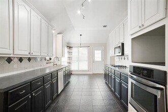 1828 Lacey Oak Ln in Keller, TX - Building Photo - Building Photo