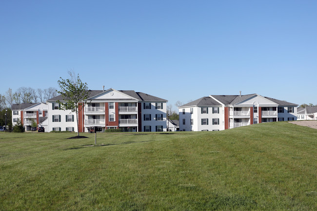 Aspen Lake in Brunswick, OH - Building Photo - Building Photo