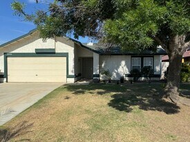 5905 El Camino Ave in Bakersfield, CA - Building Photo