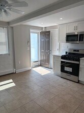 5 Greenwich Ave in Bayville, NY - Building Photo - Building Photo