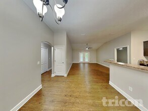 45197 Weaver Cir in Callahan, FL - Foto de edificio - Building Photo