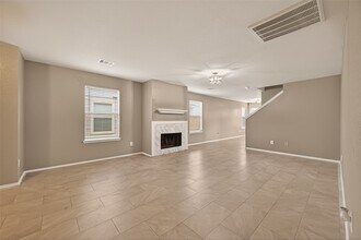 2918 Latch Ln in Houston, TX - Building Photo - Building Photo