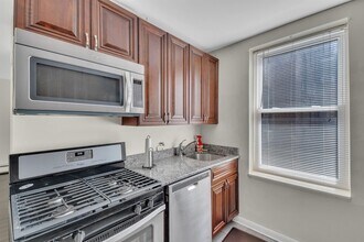 787 Summit Ave in Jersey City, NJ - Building Photo - Building Photo