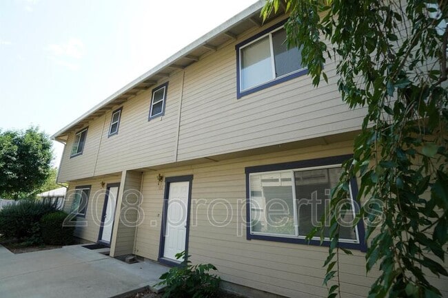 1009 N Stilson Rd in Boise, ID - Building Photo - Building Photo