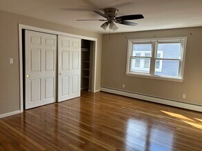 747 Silver St, Unit 1st Floor in Manchester, NH - Building Photo - Building Photo