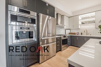 1333 Orange Grove Ave in Los Angeles, CA - Foto de edificio - Building Photo