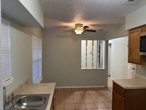 9003 Perma Ln in San Antonio, TX - Foto de edificio - Building Photo