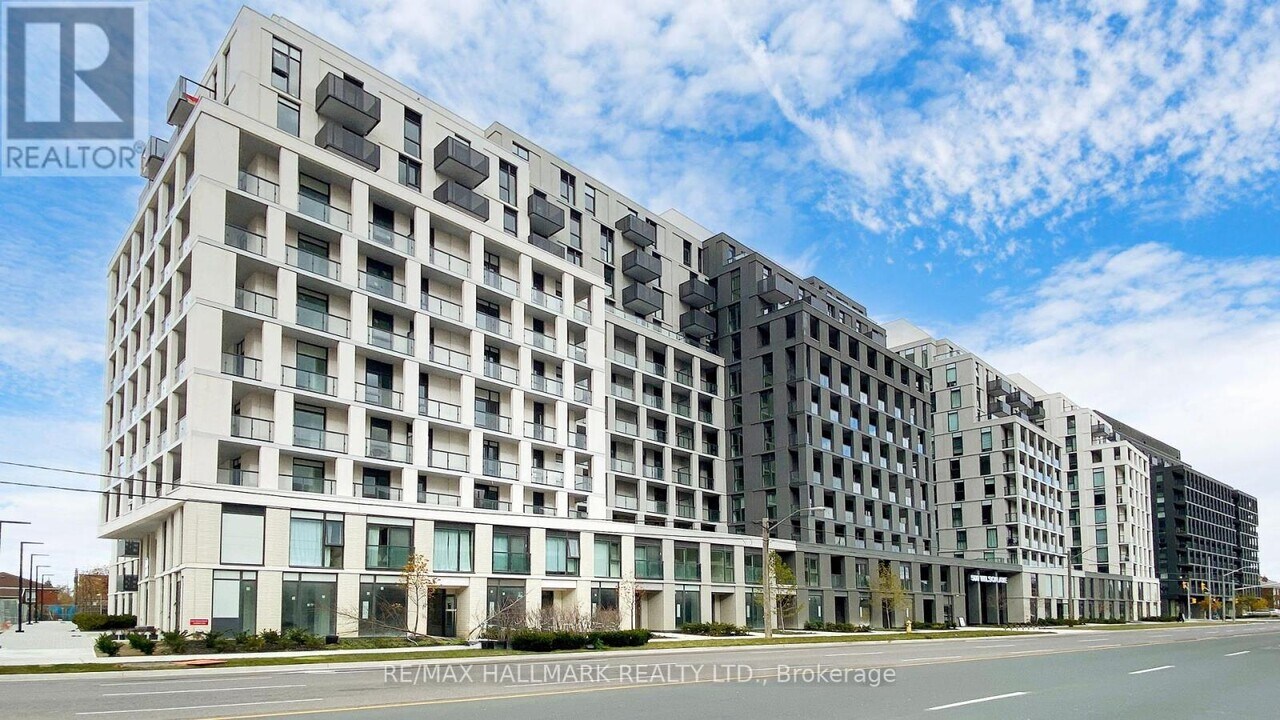 500 Wilson Ave in Toronto, ON - Building Photo