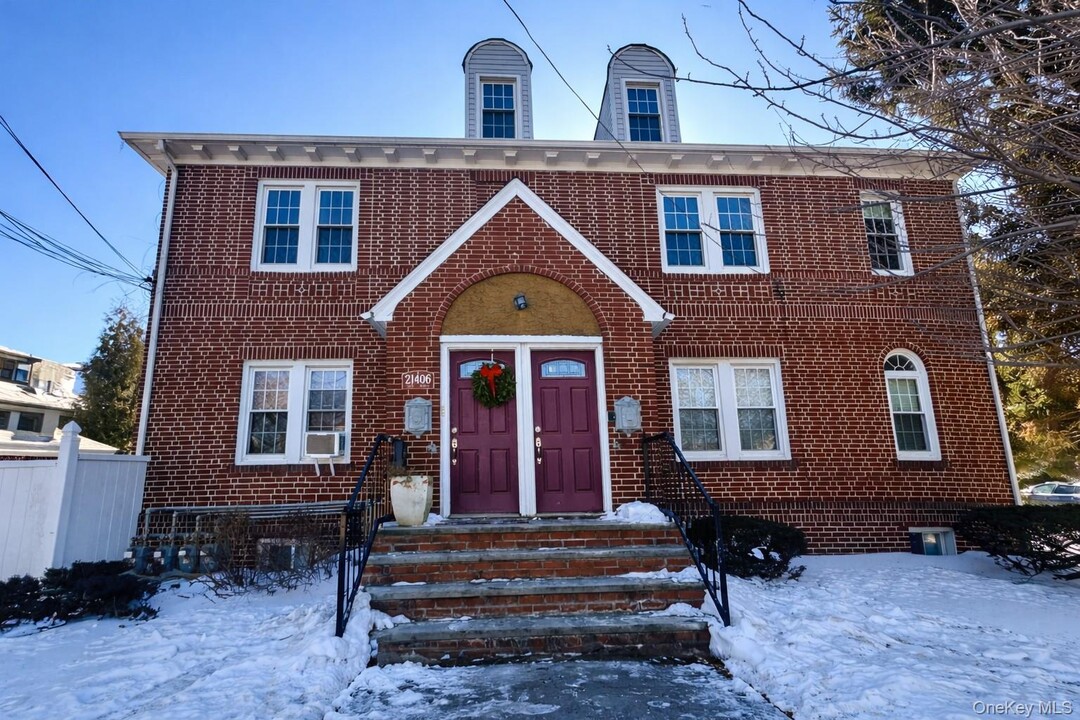 214-06 36th Ave in Queens, NY - Building Photo