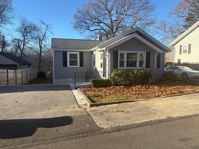 16 Orleans Rd in Weymouth, MA - Building Photo - Building Photo