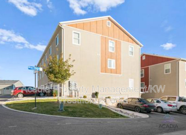 14427 S Miners View Ct in Herriman, UT - Foto de edificio - Building Photo