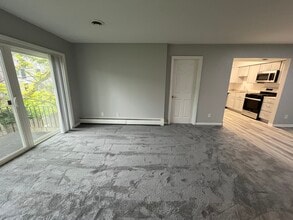 Sturbridge Apartments, LLC in Williamsville, NY - Building Photo - Building Photo