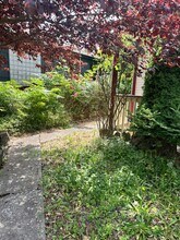 4003 NE 71st Ave in Portland, OR - Building Photo - Building Photo