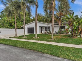 4500 SW 42nd Ter in Fort Lauderdale, FL - Building Photo