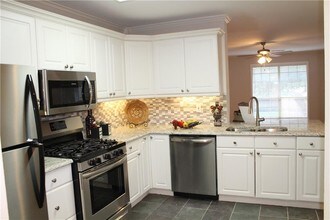 4222 Newton Ave-Unit -201 in Dallas, TX - Building Photo - Building Photo